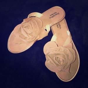 Vera Wang sandals 👡 size 5/6